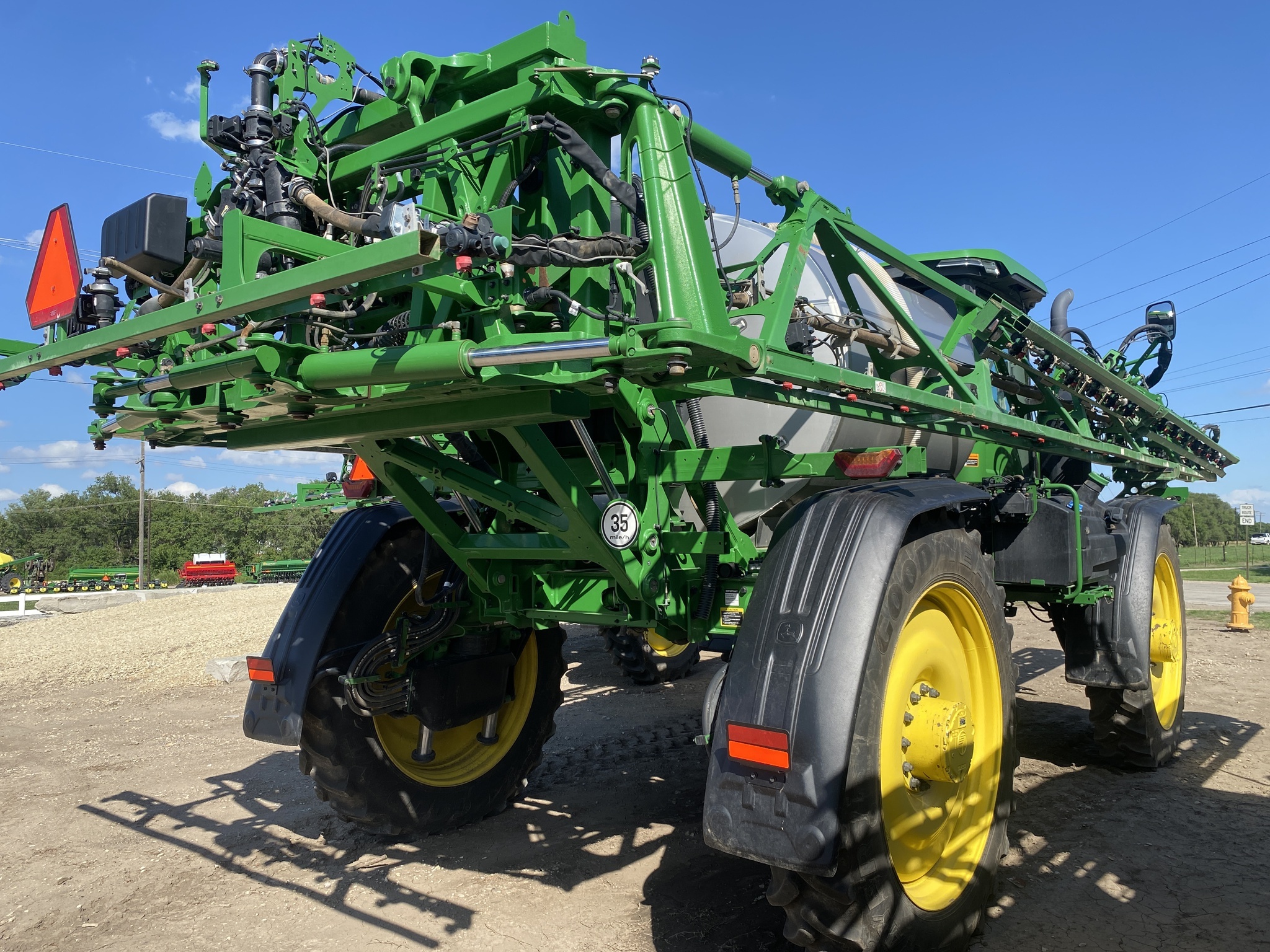 2023 John Deere 616R Self-Propelled Sprayer