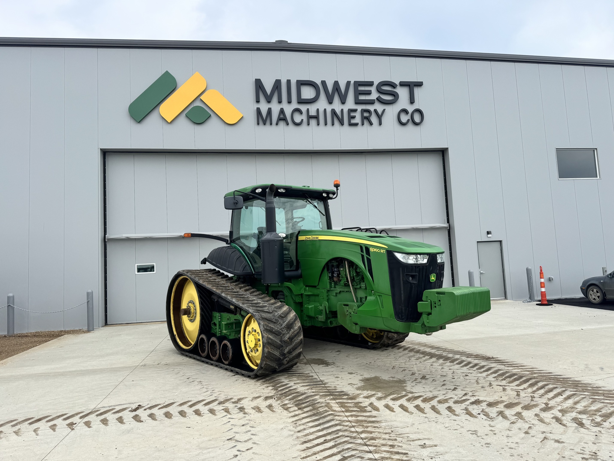 2011 John Deere 8360RT Tractor