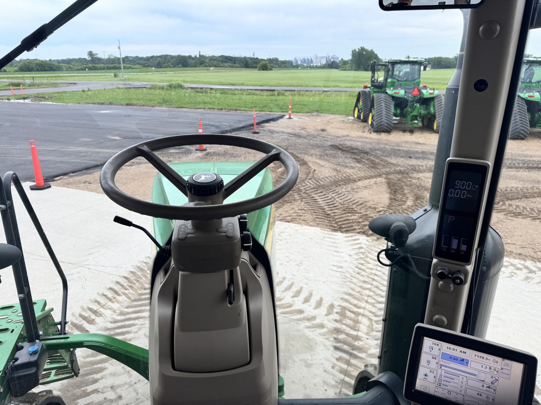 2011 John Deere 8360RT Tractor