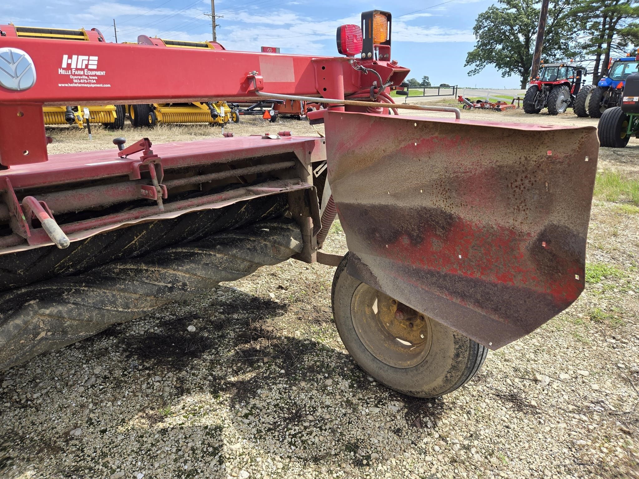 2016 New Holland H7230 Mower Conditioner