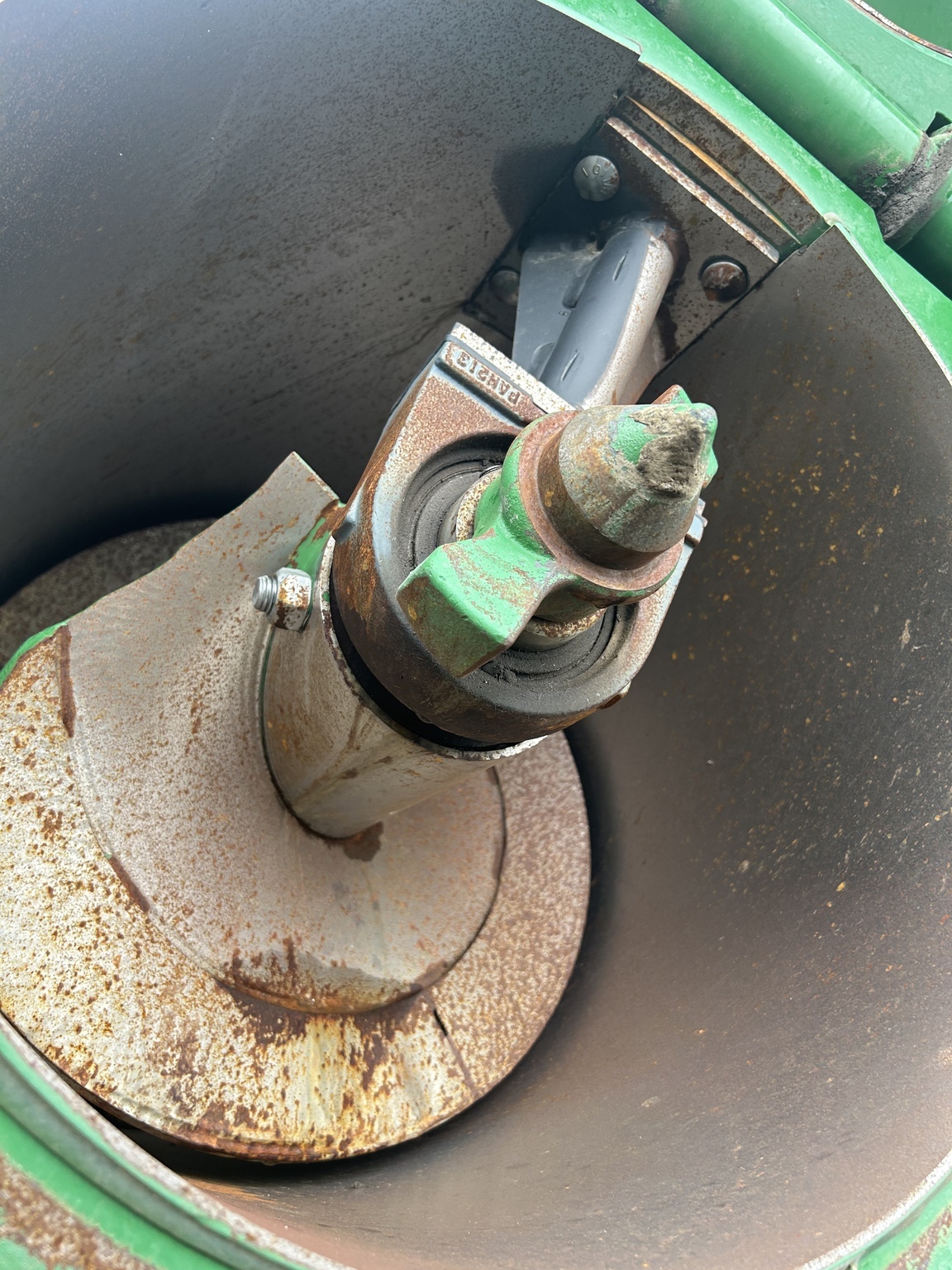 2021 Brent 1596 Grain Cart