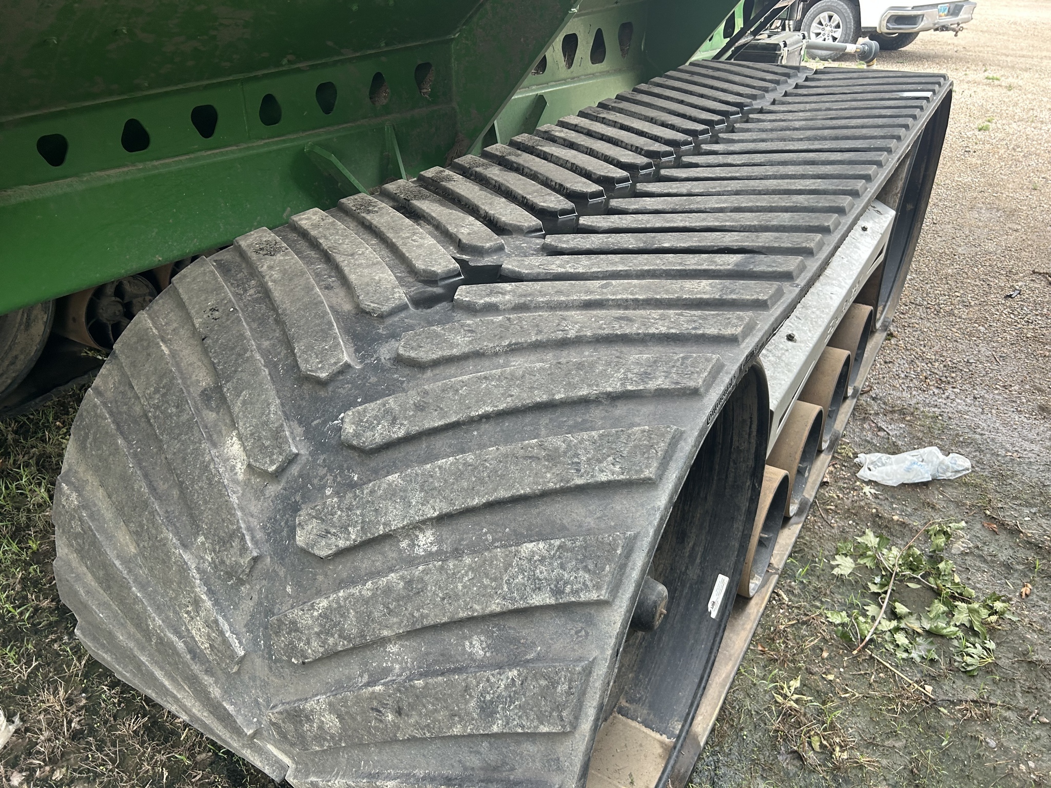 2021 Brent 1596 Grain Cart