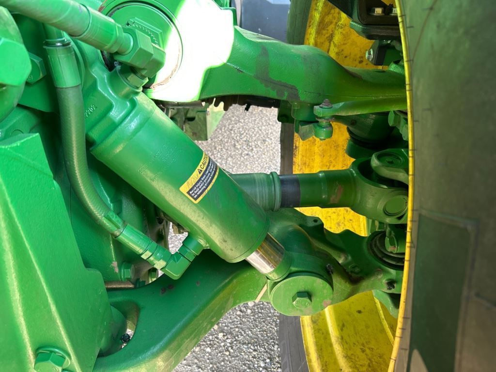 2023 John Deere 8R 410 Tractor