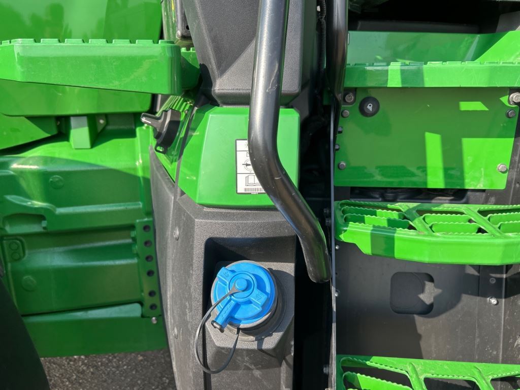 2023 John Deere 8R 410 Tractor