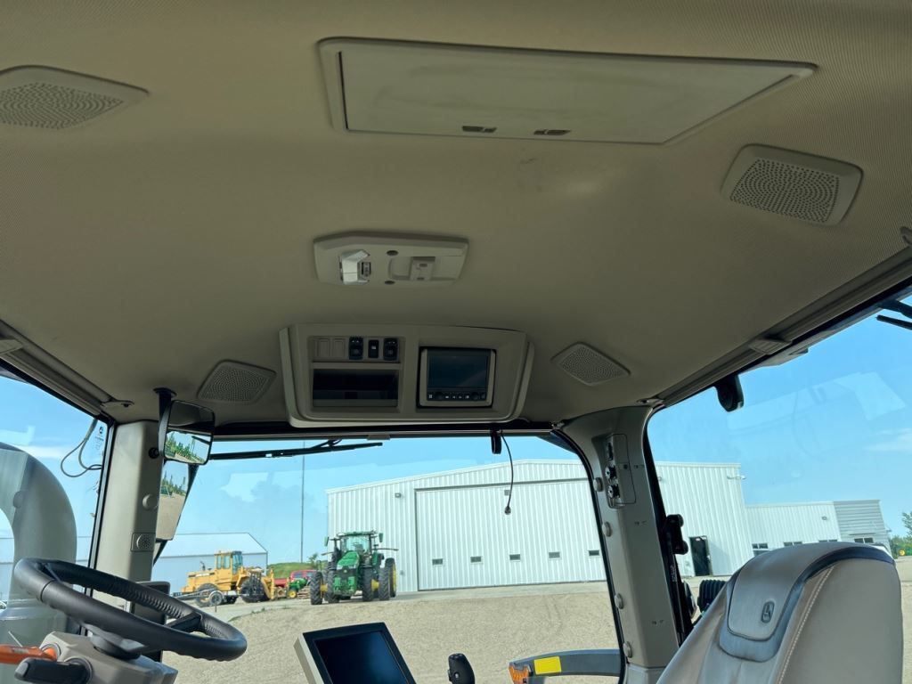 2023 John Deere 8R 410 Tractor