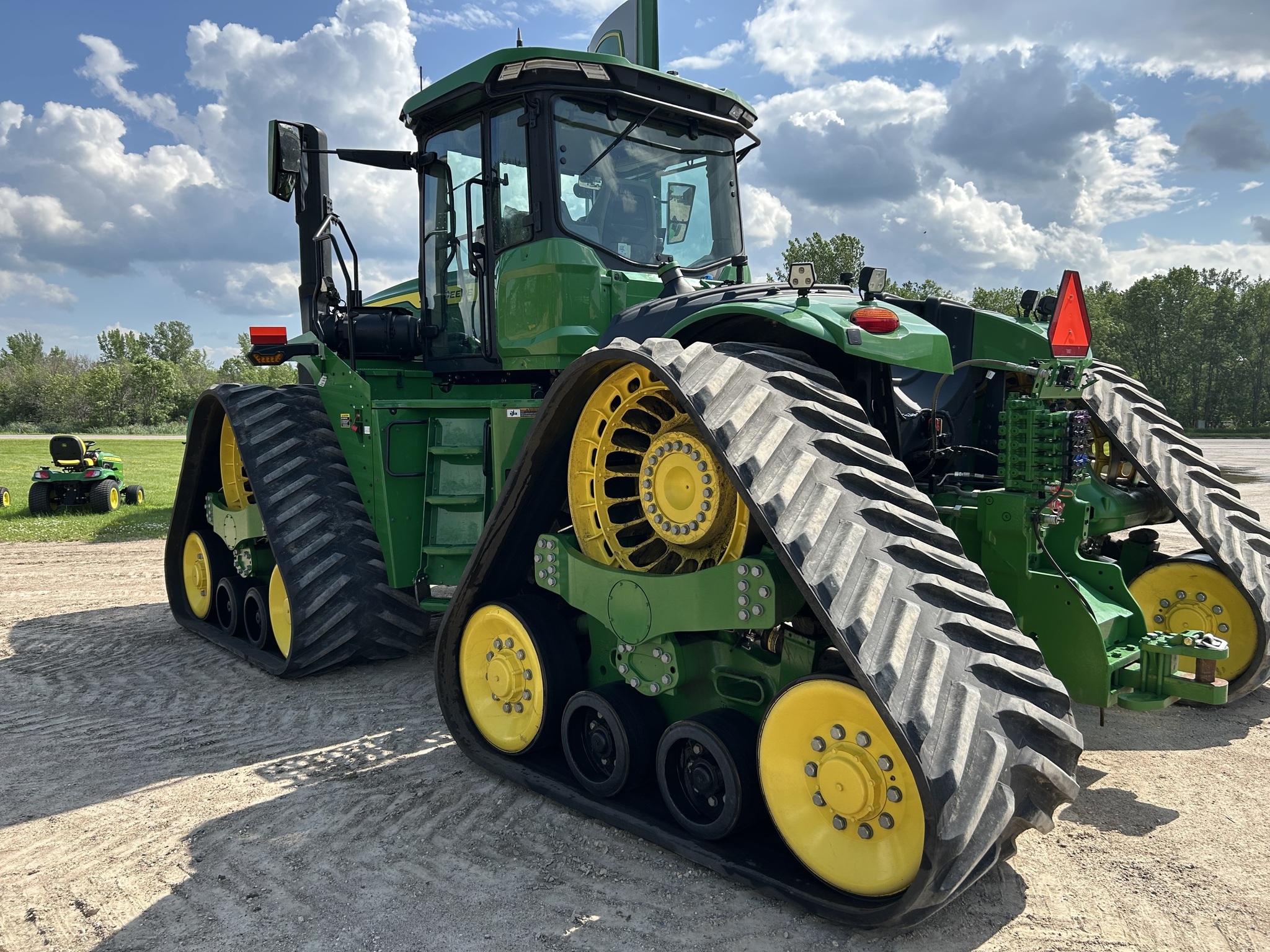 2024 John Deere 9RX 640 Tractor
