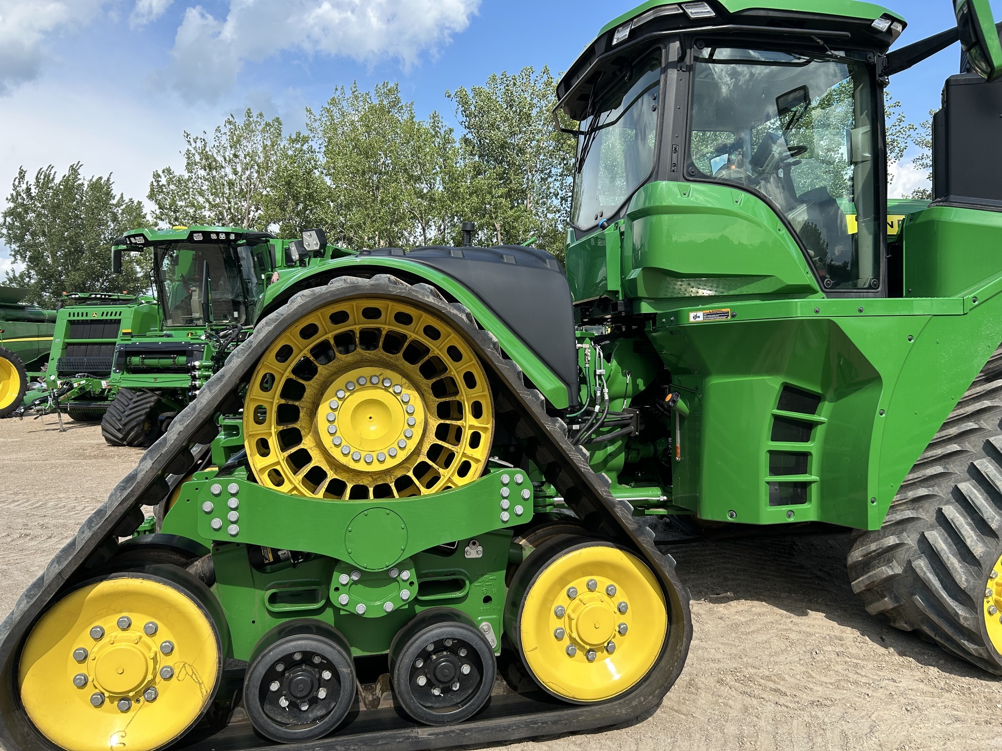 2024 John Deere 9RX 640 Tractor