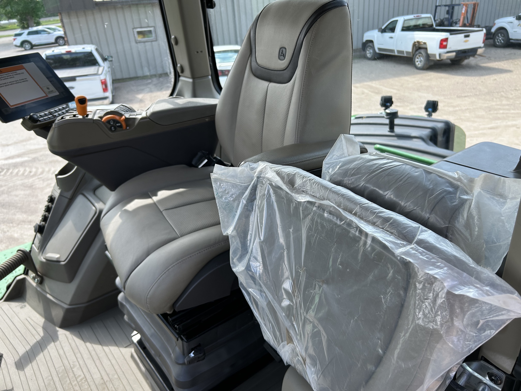 2024 John Deere 9RX 640 Tractor