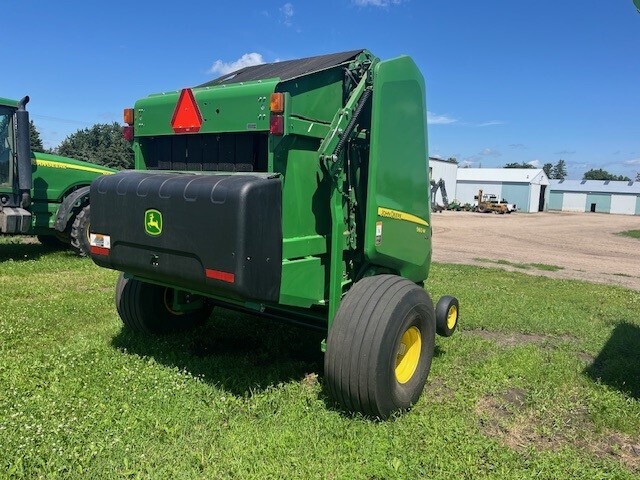 2020 John Deere 560M Round Baler