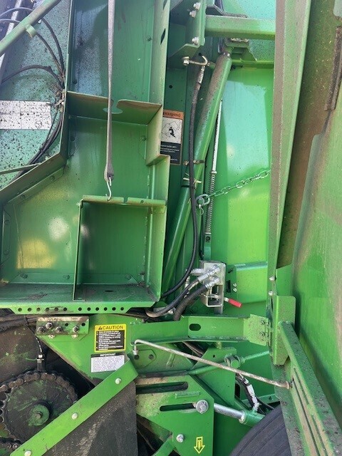 2020 John Deere 560M Round Baler