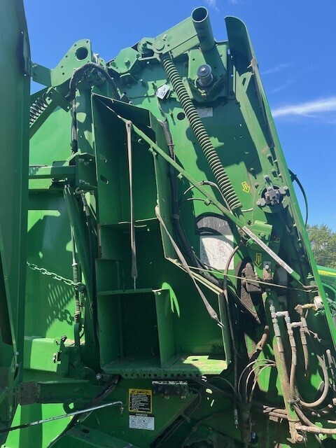 2020 John Deere 560M Round Baler