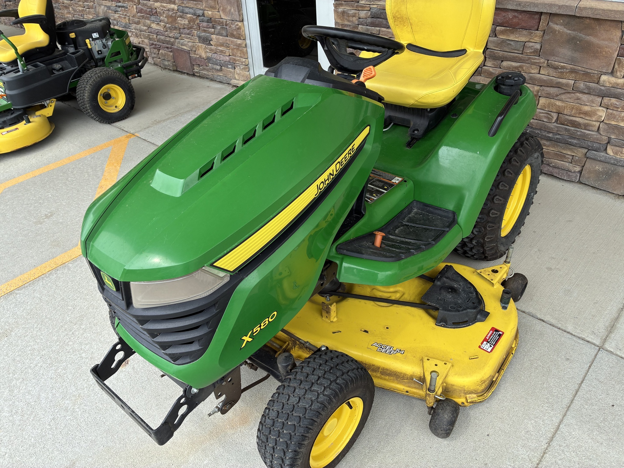 2021 John Deere X580 Lawn Mower
