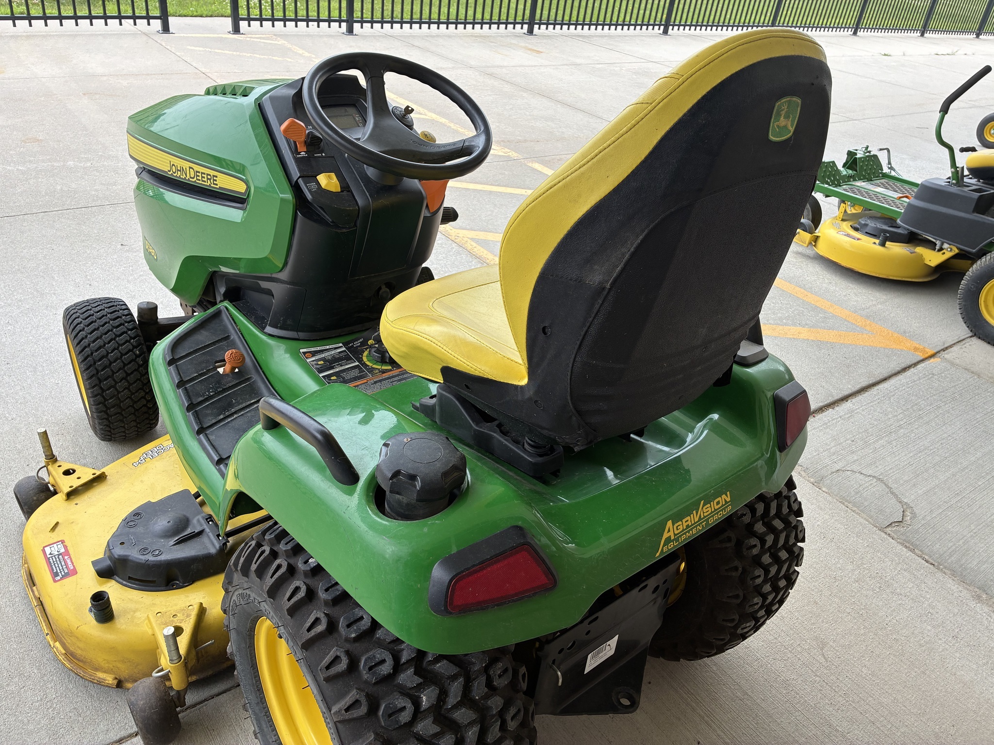 2021 John Deere X580 Lawn Mower