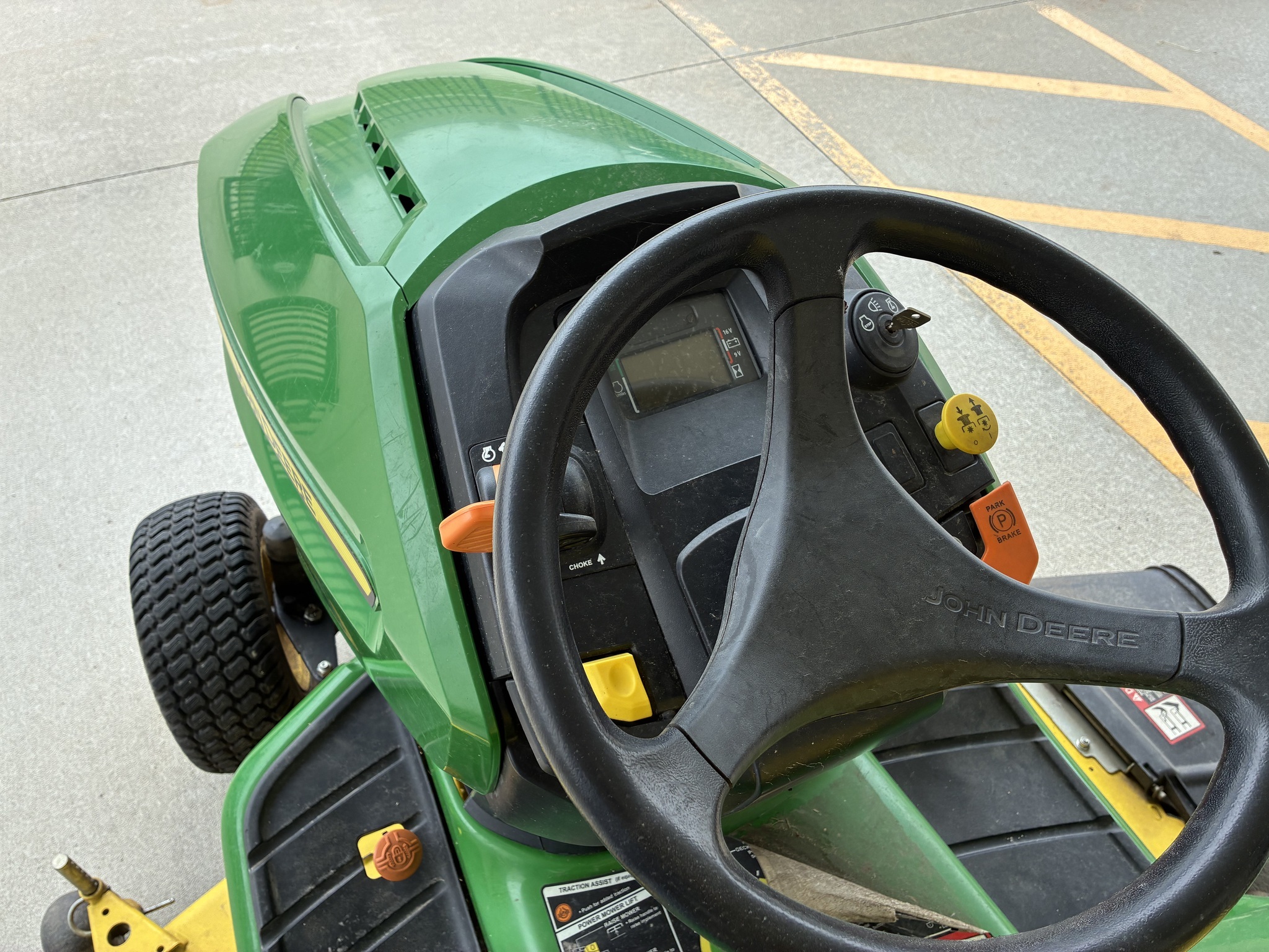 2021 John Deere X580 Lawn Mower