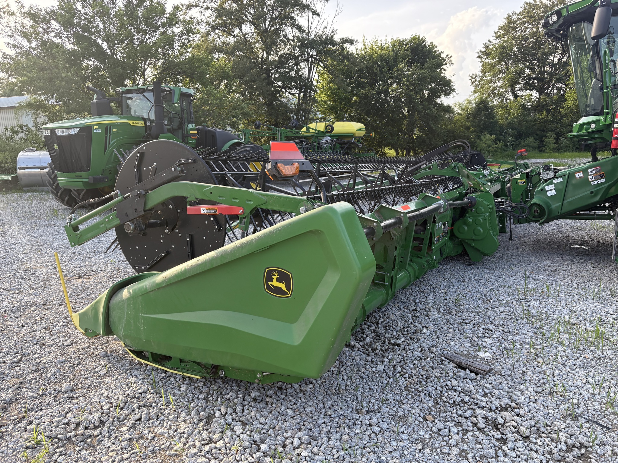 2023 John Deere HD45F Platform