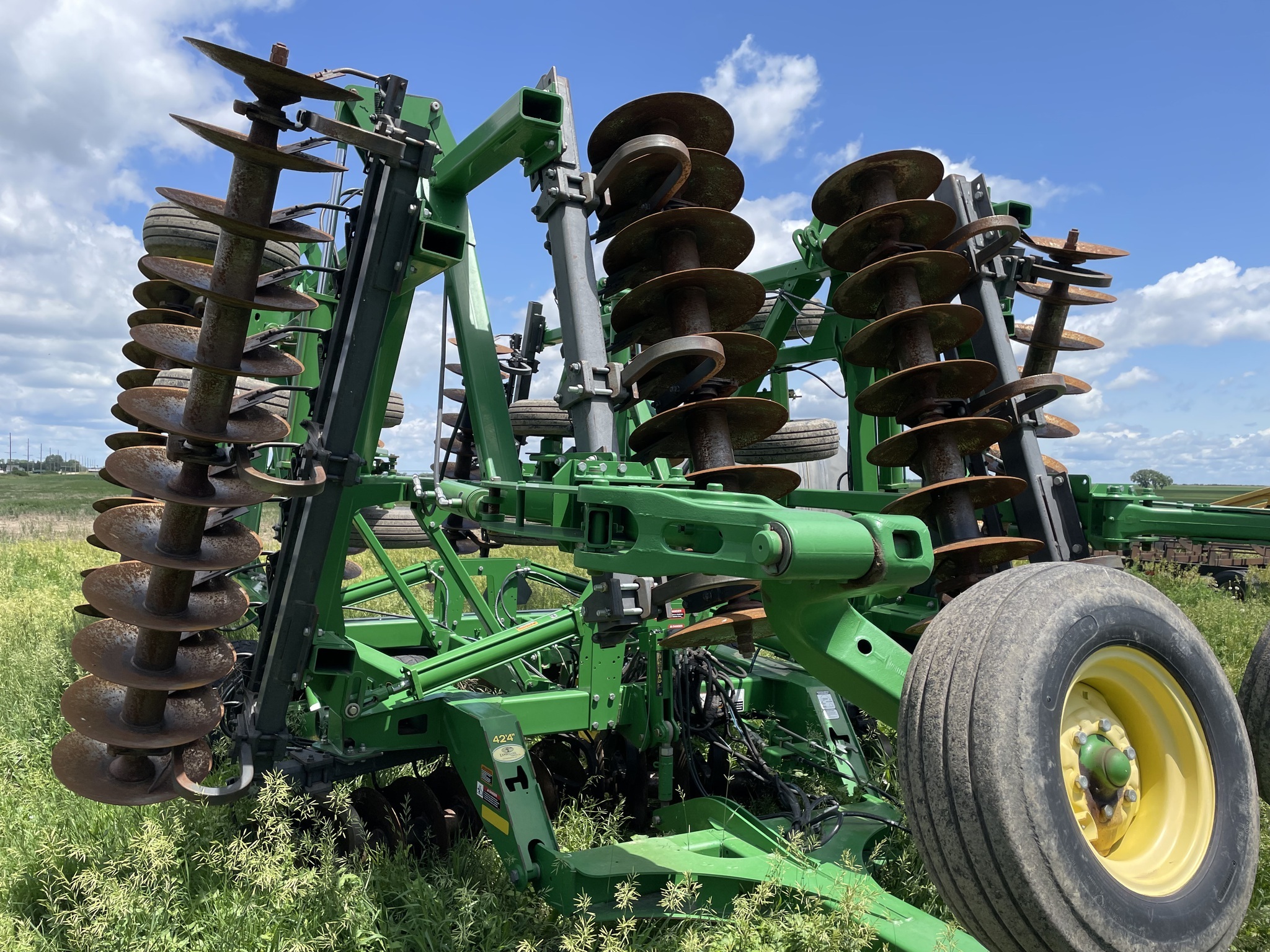 2011 John Deere 637 Disk