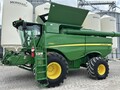 2013 John Deere S680 Combine