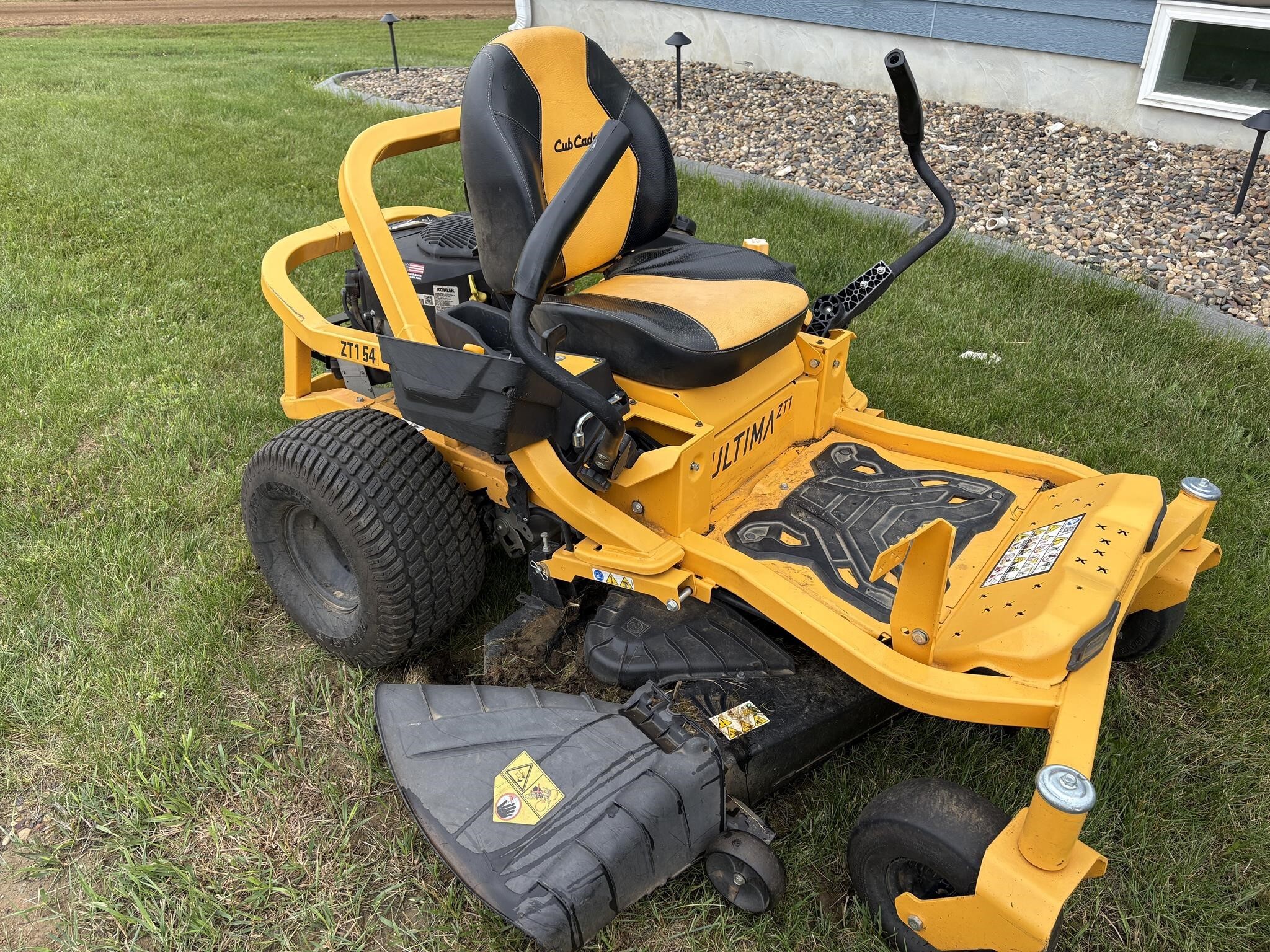 2020 Cub Cadet ULTIMA ZT1 54 Lawn Mower