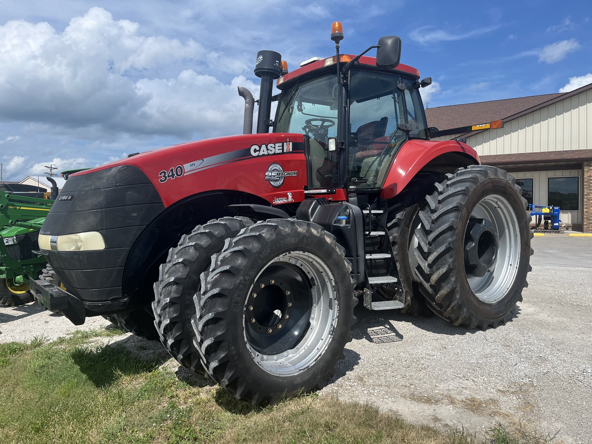 2014 Case IH Magnum 340 Tractor