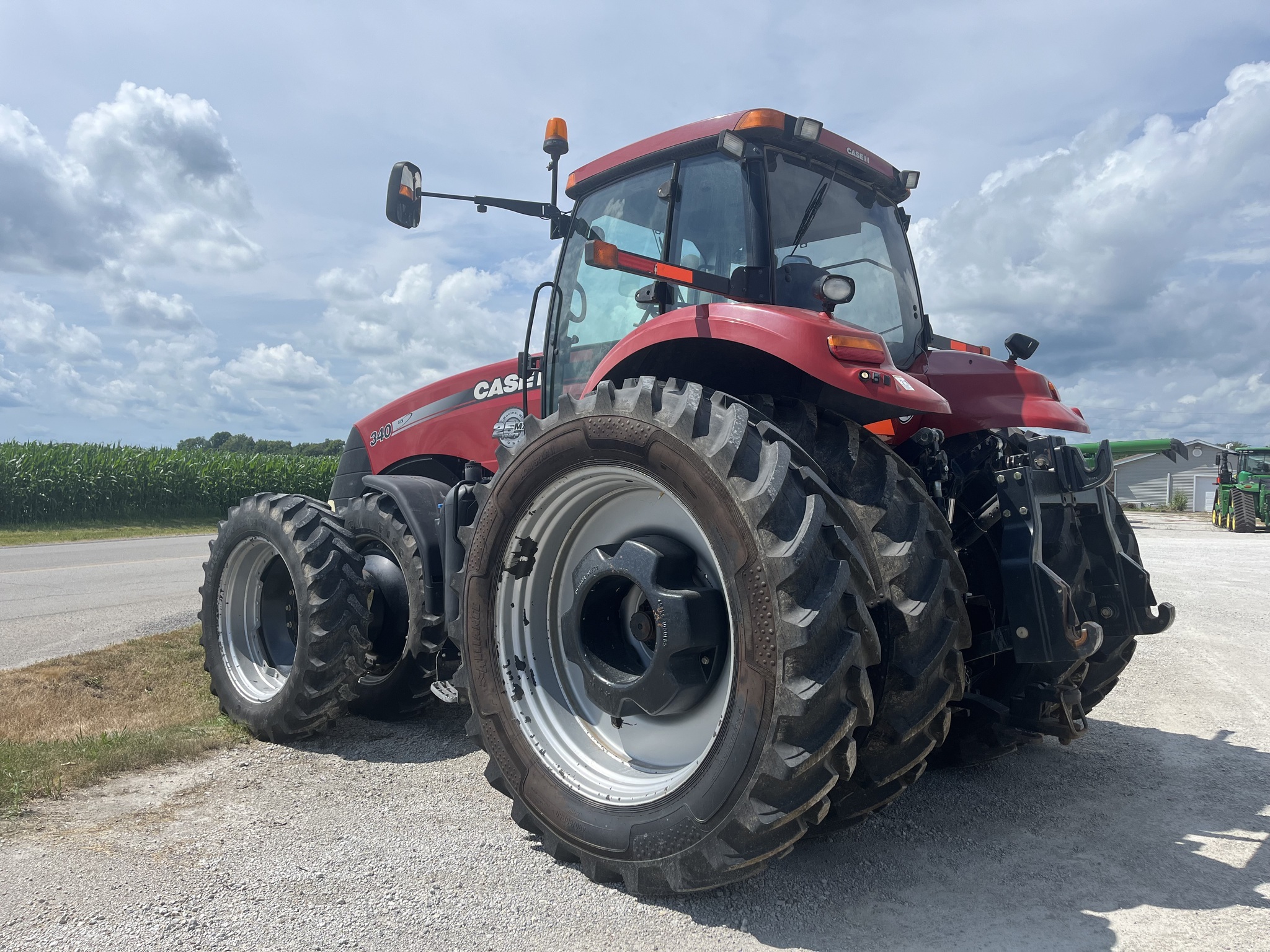 2014 Case IH Magnum 340 Tractor