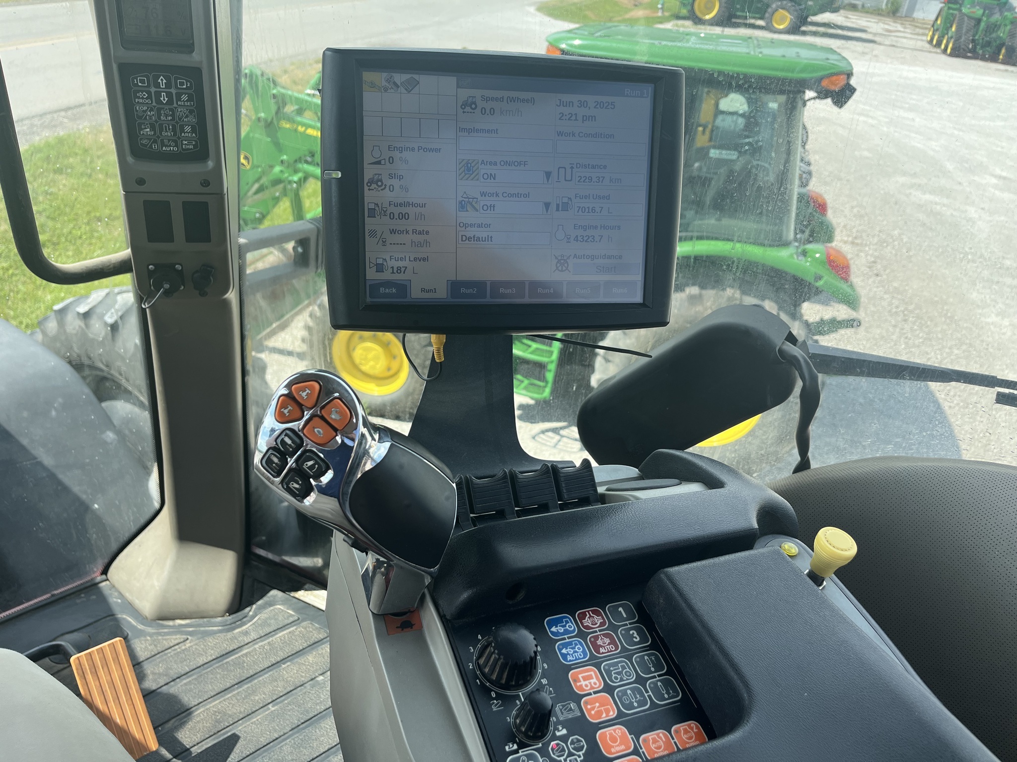 2014 Case IH Magnum 340 Tractor