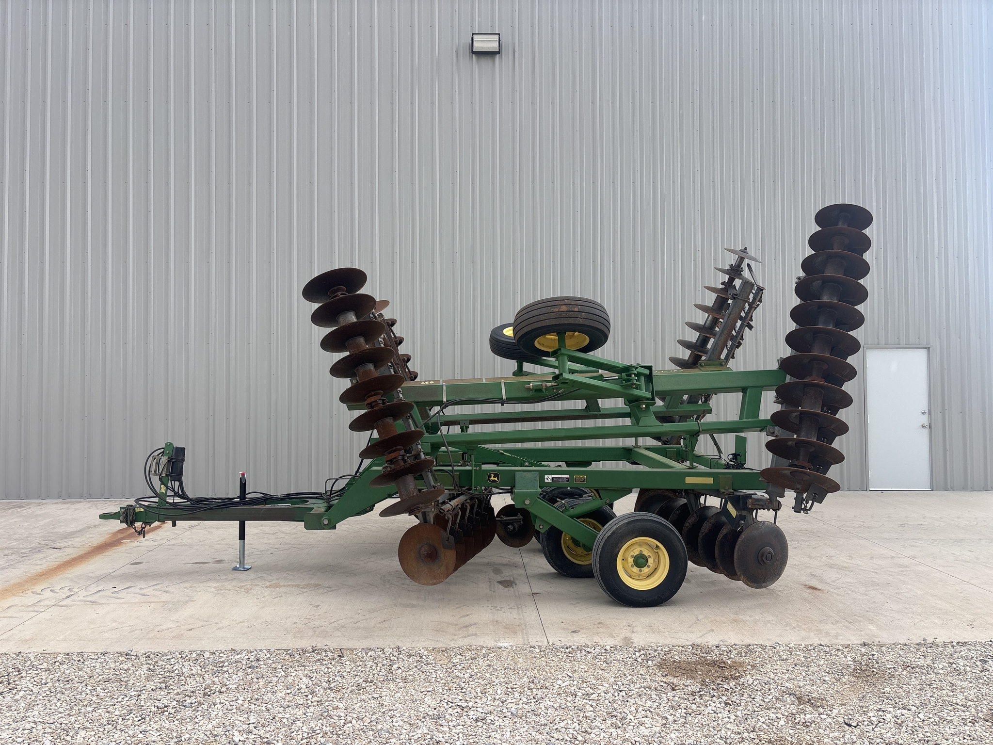 2007 John Deere 637 Disk