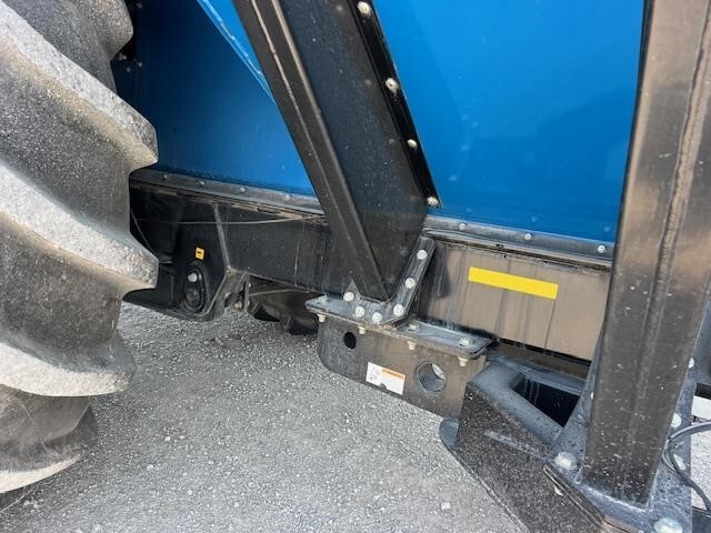 2014 Kinze 1100 Grain Cart