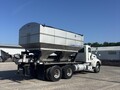 2009 Peterbilt 340 Semi Trucks/Trailer