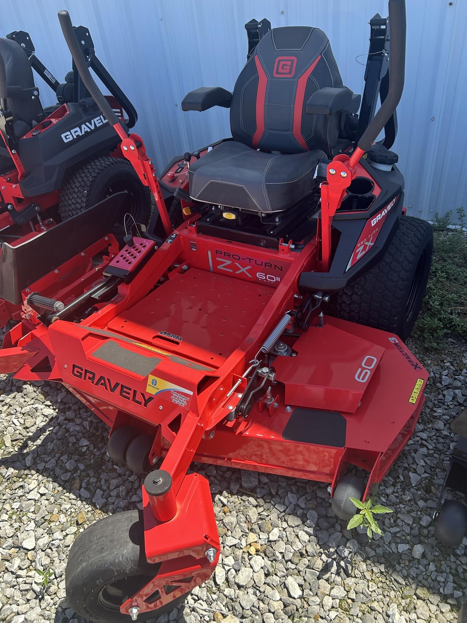 2024 Gravely PROTURN ZX 60 Lawn Mower - $10,000 | Machinery Pete