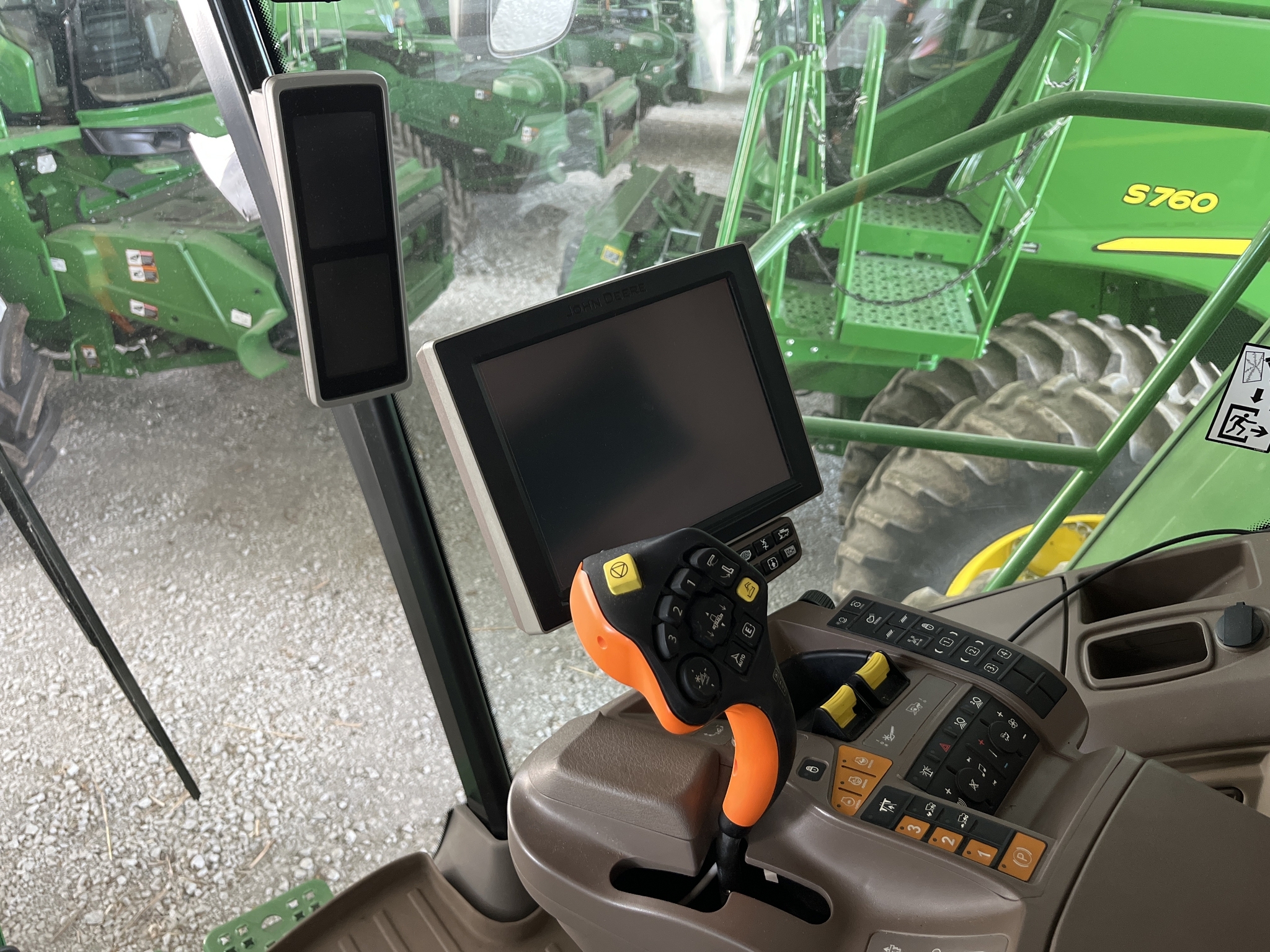 2021 John Deere S760 Combine
