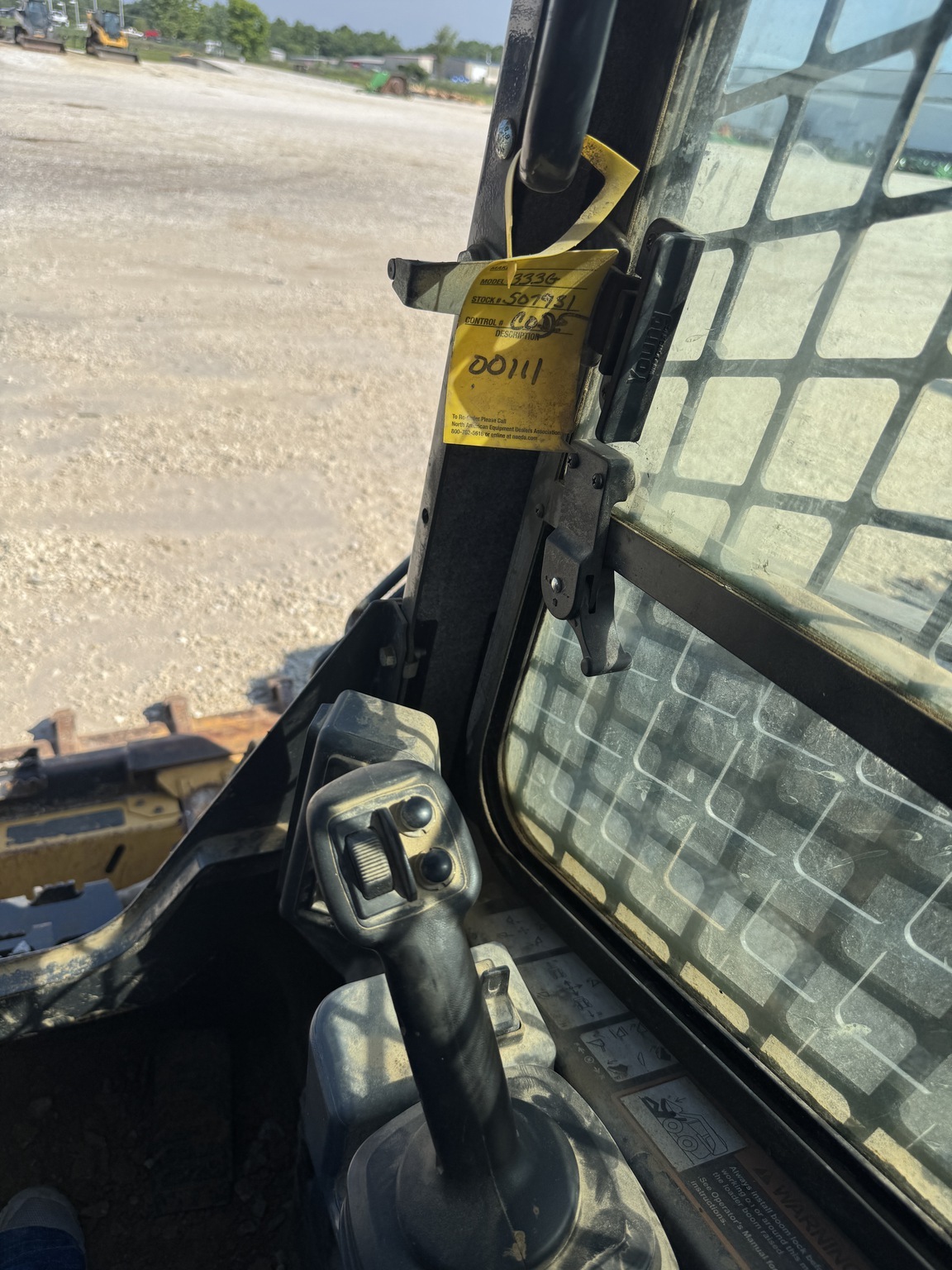 2022 Deere 333G Skid Steer