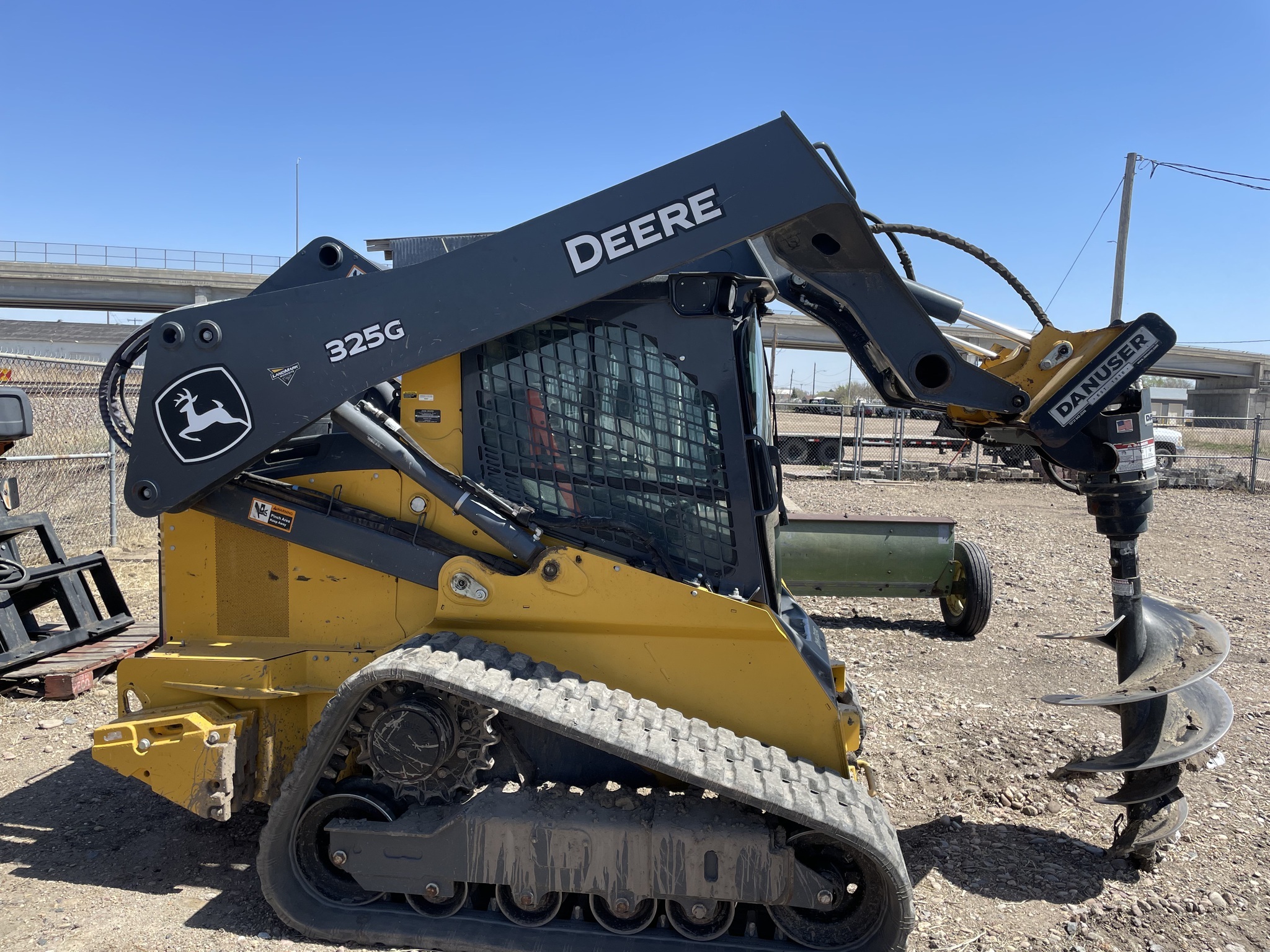 2023 Deere 325G Skid Steer