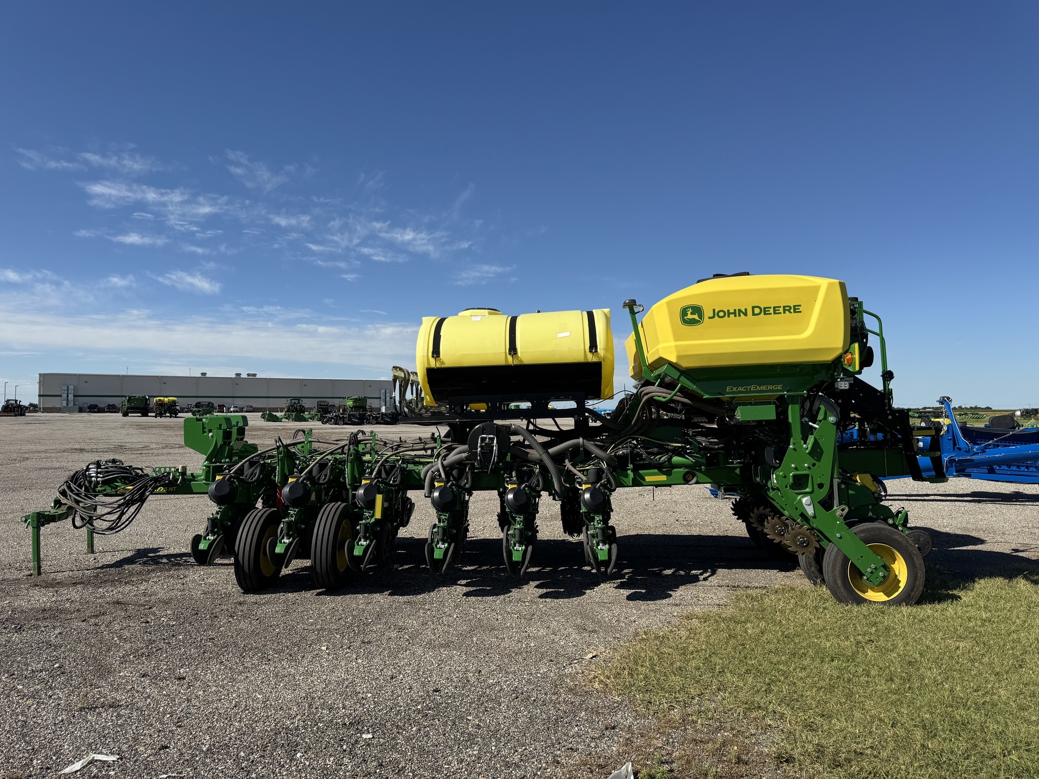2022 John Deere 1775NT Planter