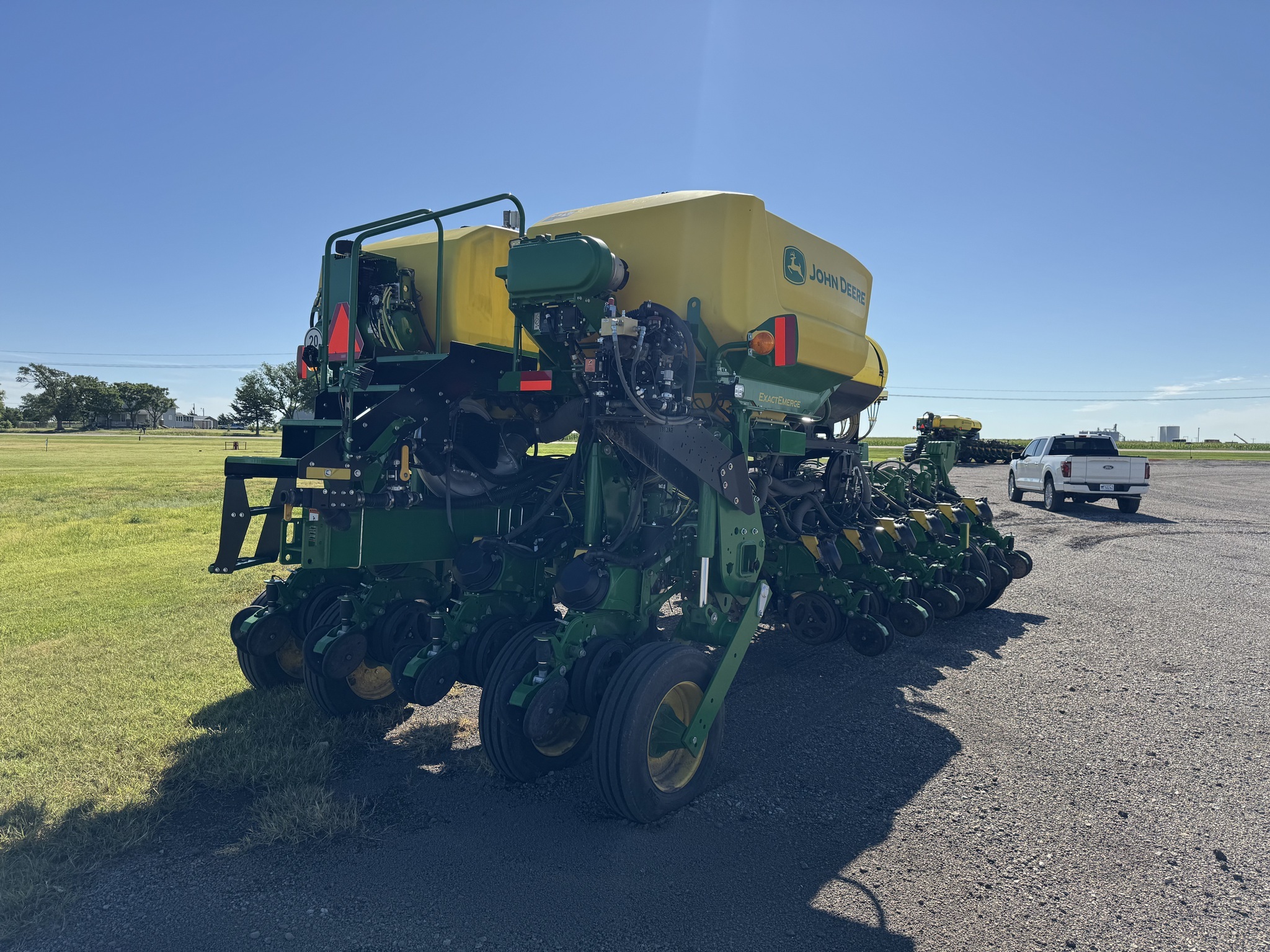 2022 John Deere 1775NT Planter