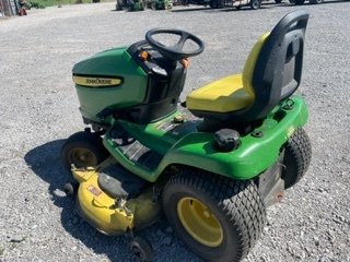 2012 John Deere X320 Lawn Mower