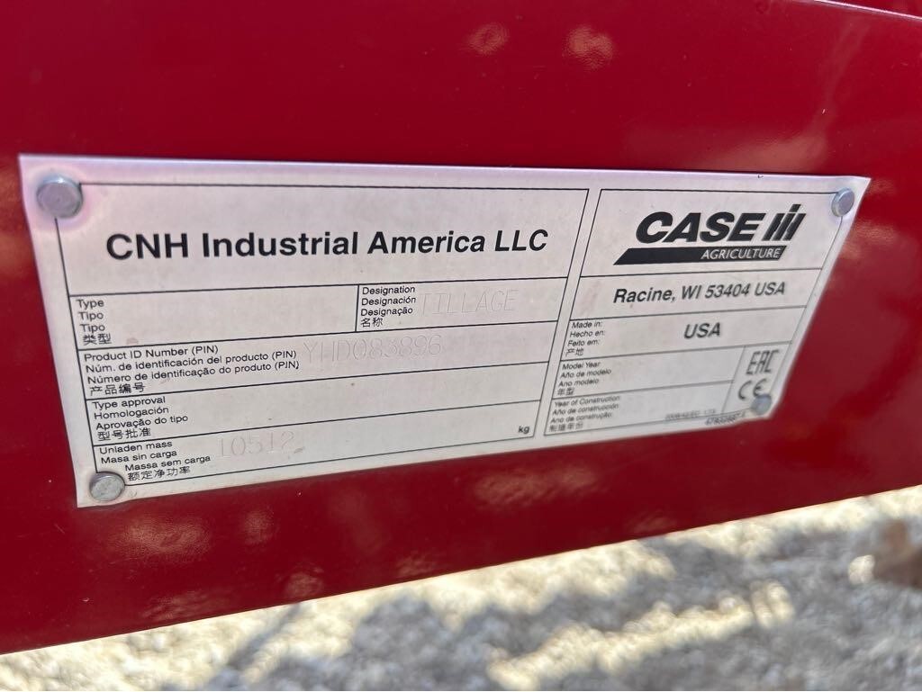 2017 Case IH Tiger-Mate 255 Field Cultivator