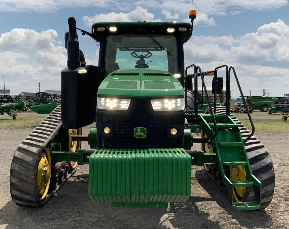 2016 John Deere 8370RT Tractor