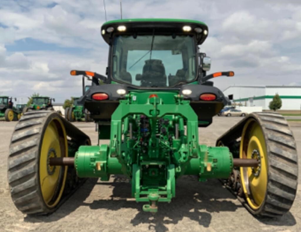 2016 John Deere 8370RT Tractor