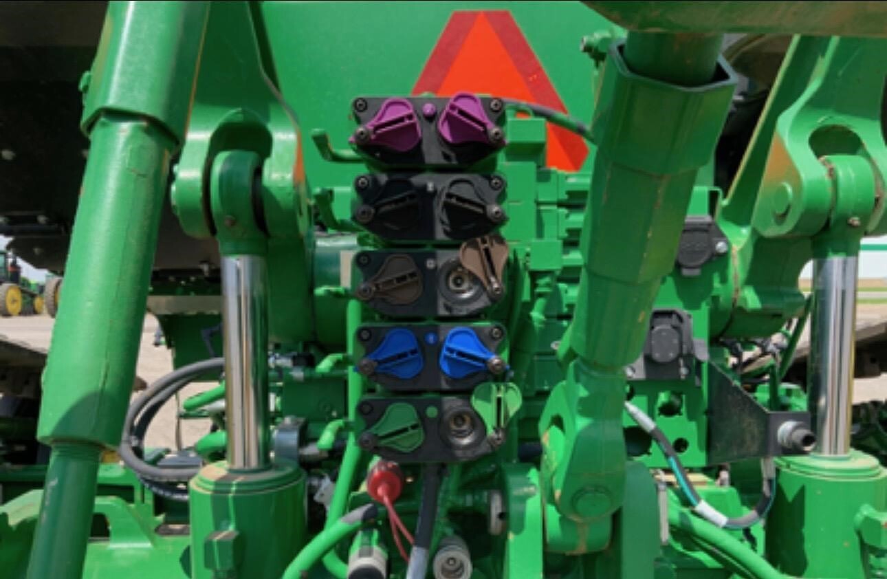 2016 John Deere 8370RT Tractor