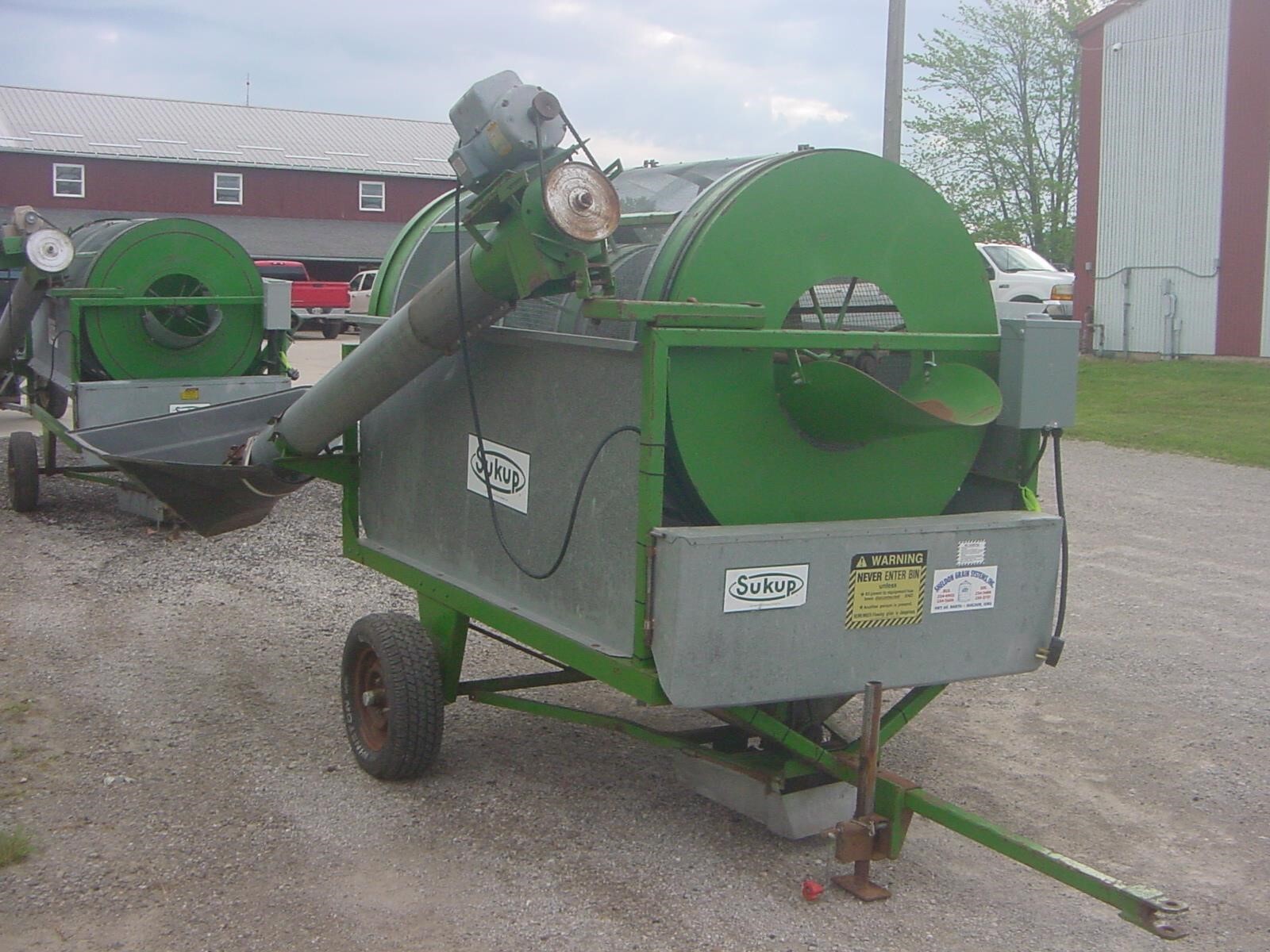  Sukup 48 Grain Cleaner