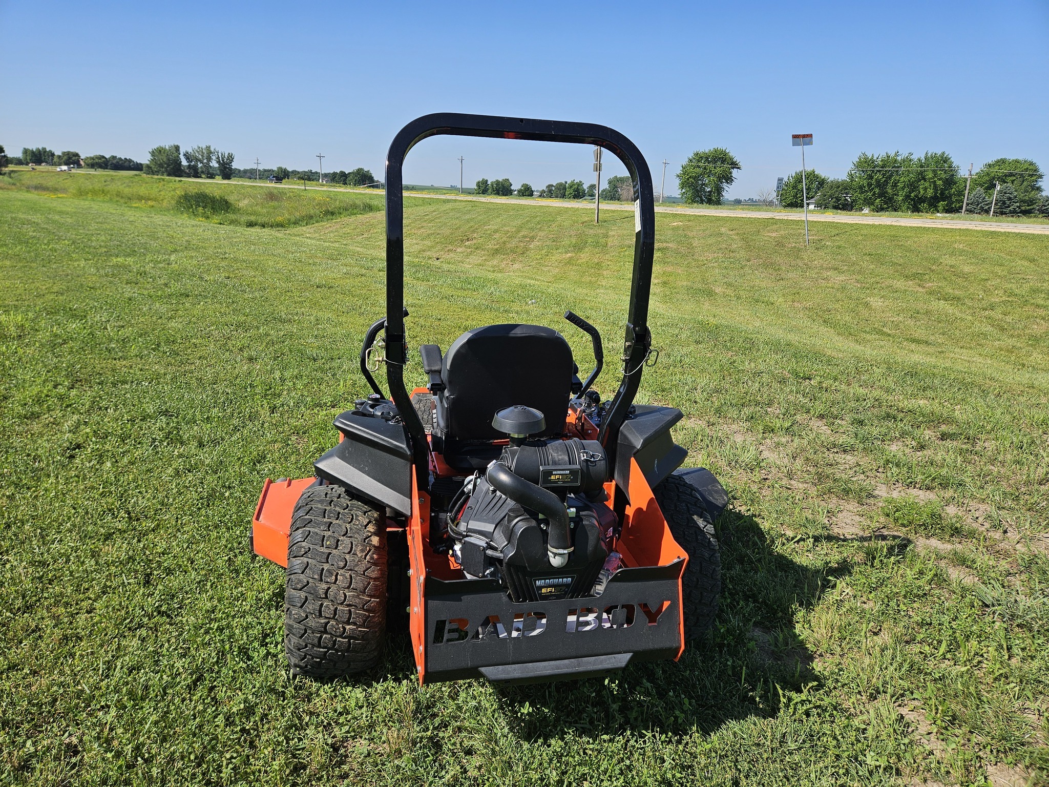 2024 Bad Boy ROGUE Lawn Mower