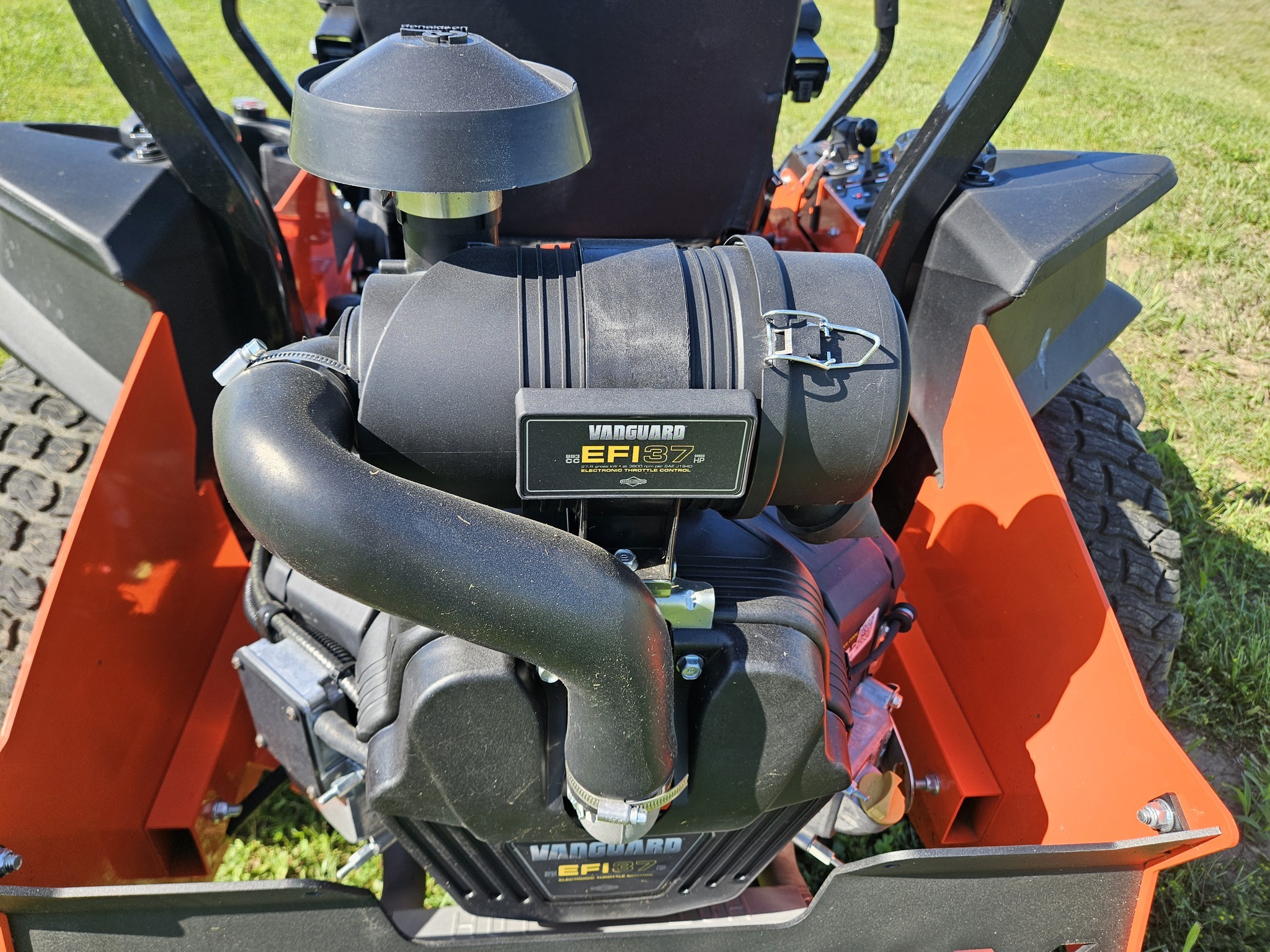 2024 Bad Boy ROGUE Lawn Mower