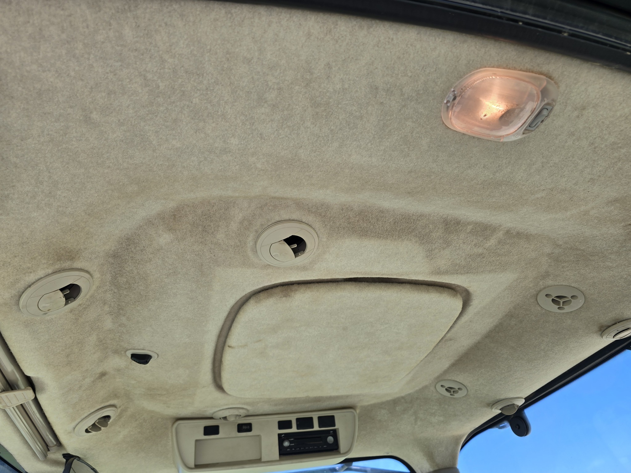 2020 John Deere 8270R Tractor