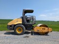 2013 Volvo SD75 Compacting and Paving
