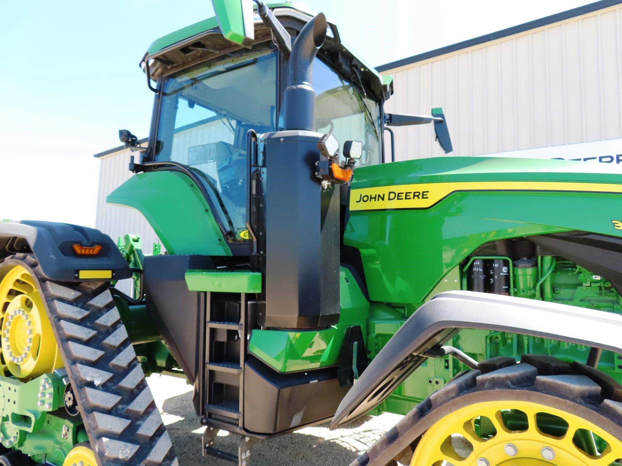 2024 John Deere 8RX 370 Tractor