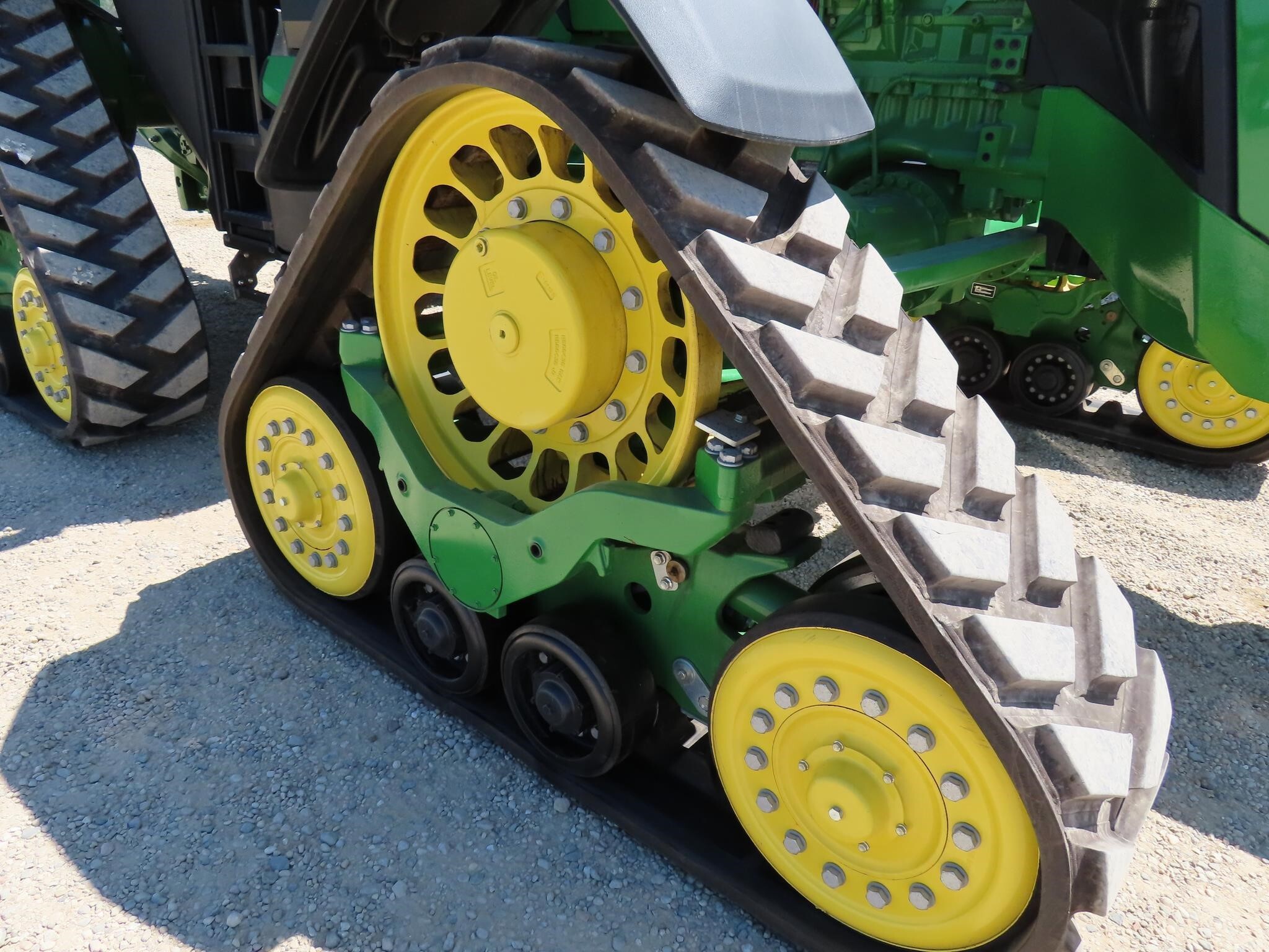 2024 John Deere 8RX 370 Tractor