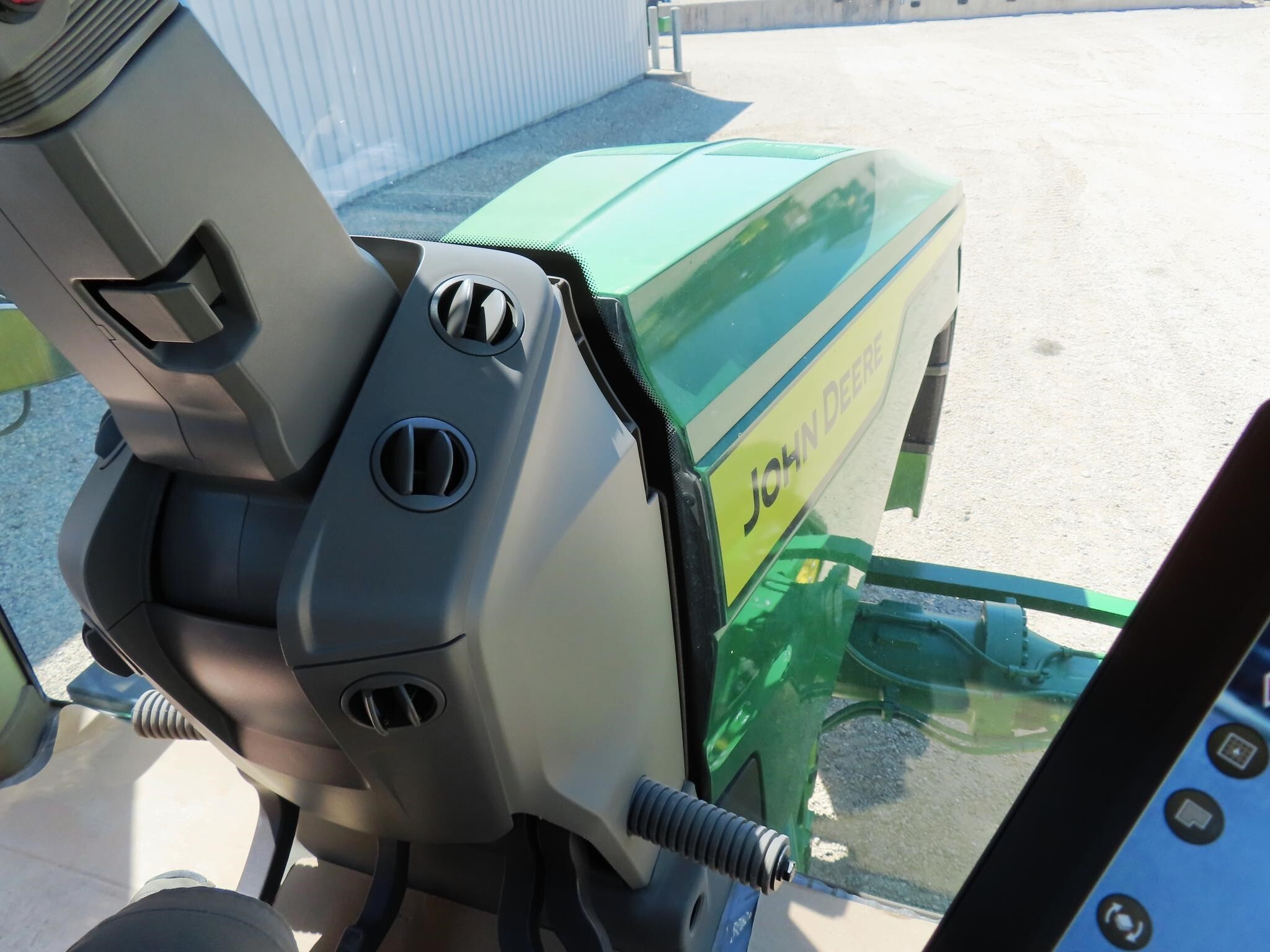 2024 John Deere 8RX 370 Tractor
