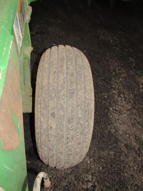  John Deere 1590 Drill