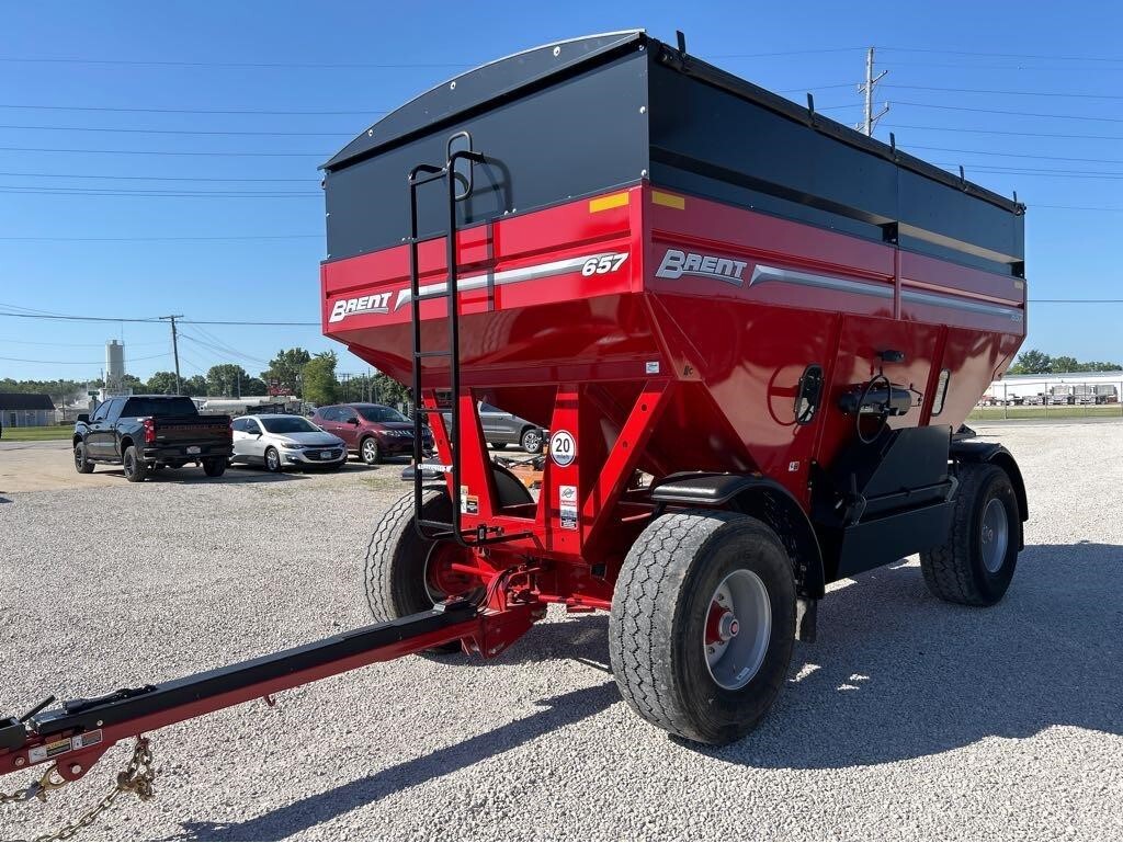 2024 Brent 657 Gravity Wagon