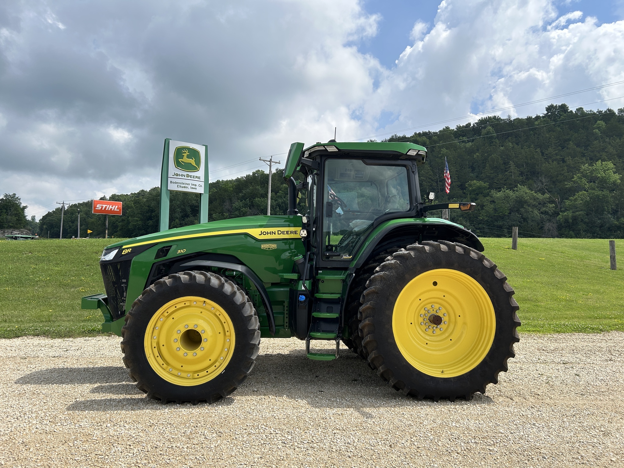 2024 John Deere 8R 310 Tractor